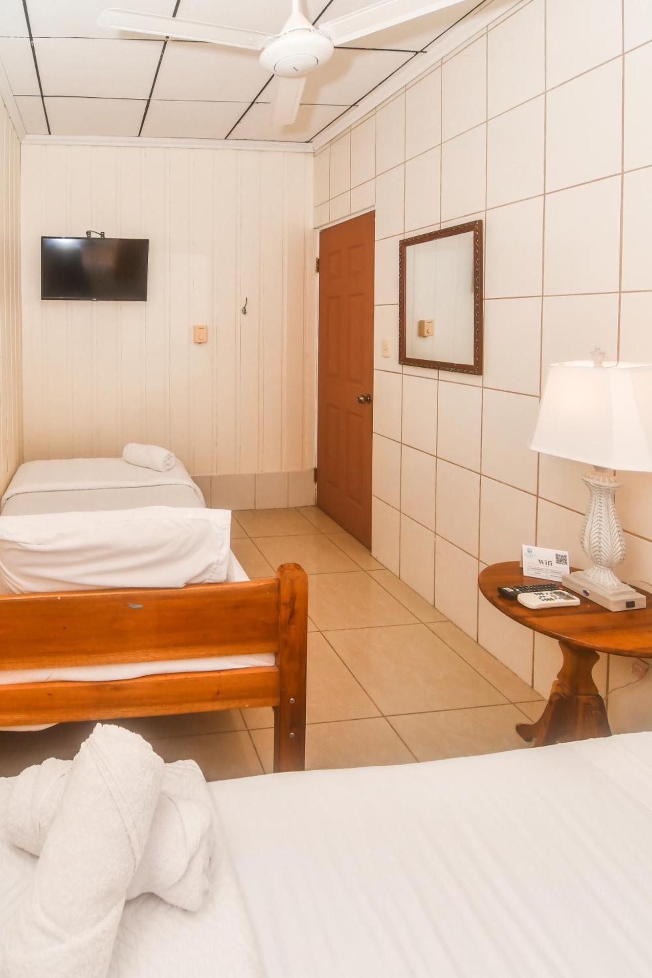 Hotel Aldea Chorotega بونتاريناس المظهر الخارجي الصورة